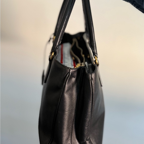Prada Black Crossbody Bag - Picture 2 of 12